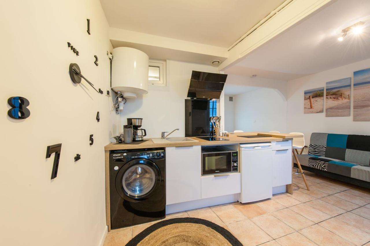 Beautiful Renovated Studio With View- Old Hyères Dış mekan fotoğraf