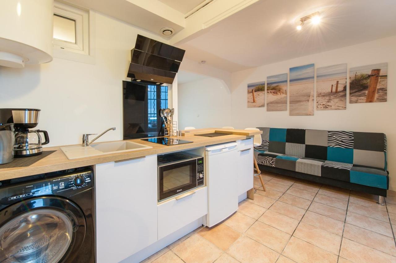 Beautiful Renovated Studio With View- Old Hyères Dış mekan fotoğraf